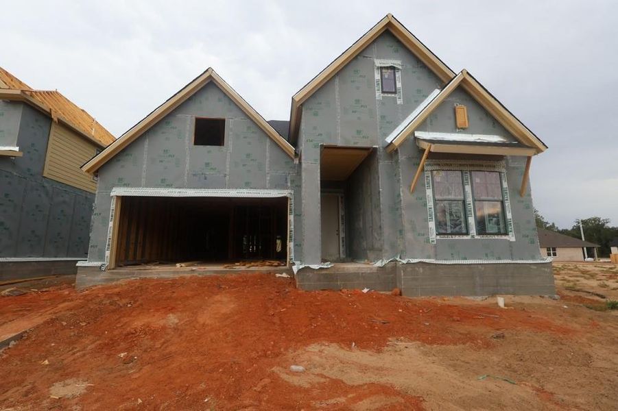 Let us show you how our advanced framing techniques have stood the test of time and allow more insulation for a quieter and more energy-efficient home.