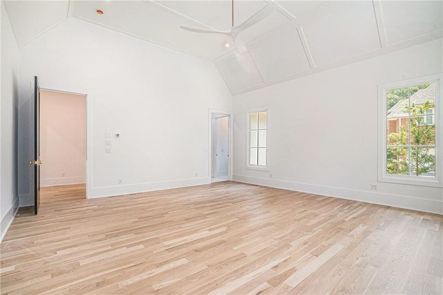 Spacious, unfurnished interior of a new home in , Atlanta (Image 44). Spacious, unfurnished interior of a new home in , Atlanta (Image 44).
