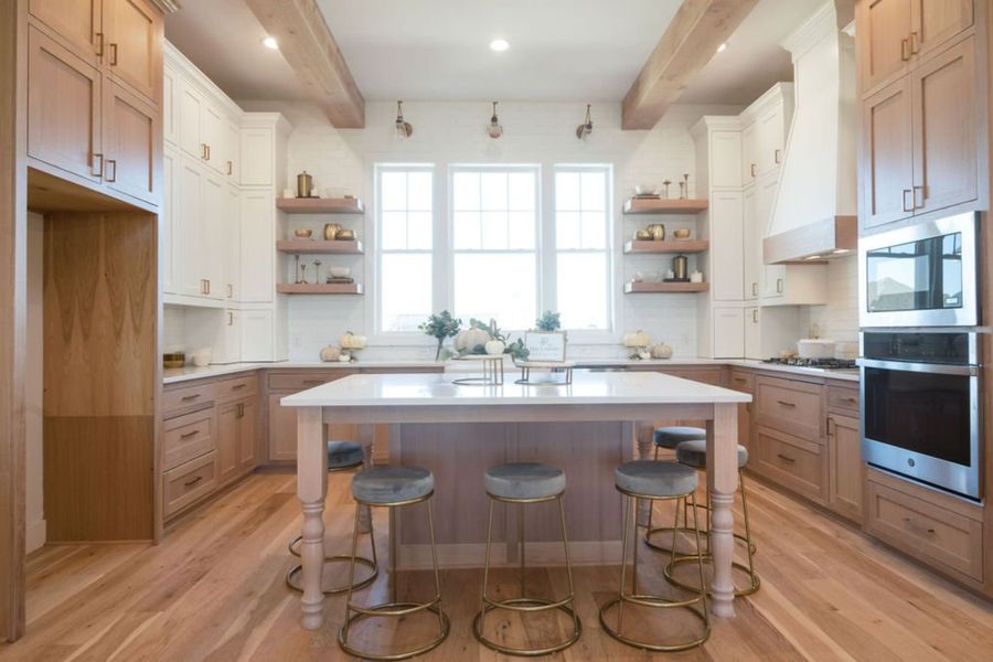 Representative furnished interior of a home built from the The Elizabeth by Reece Homes in Oakmont, Bryan (Image 9).