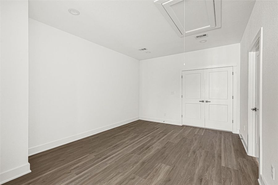 GAMEROOM & LAUNDRYROOM on Second floor