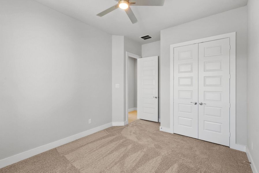 Spacious, unfurnished interior of a new home in Beacon Hill, Waller (Image 10).