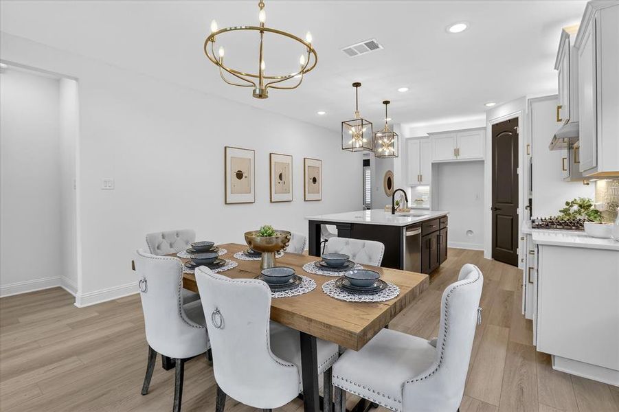 Furnished interior view inside a new home in Pecan Square 40', Northlake (Image 8).