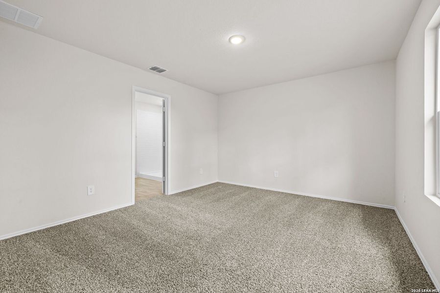 Spacious, unfurnished interior of a new home in Spring Valley, New Braunfels (Image 16). Spacious, unfurnished interior of a new home in Spring Valley, New Braunfels (Image 16).