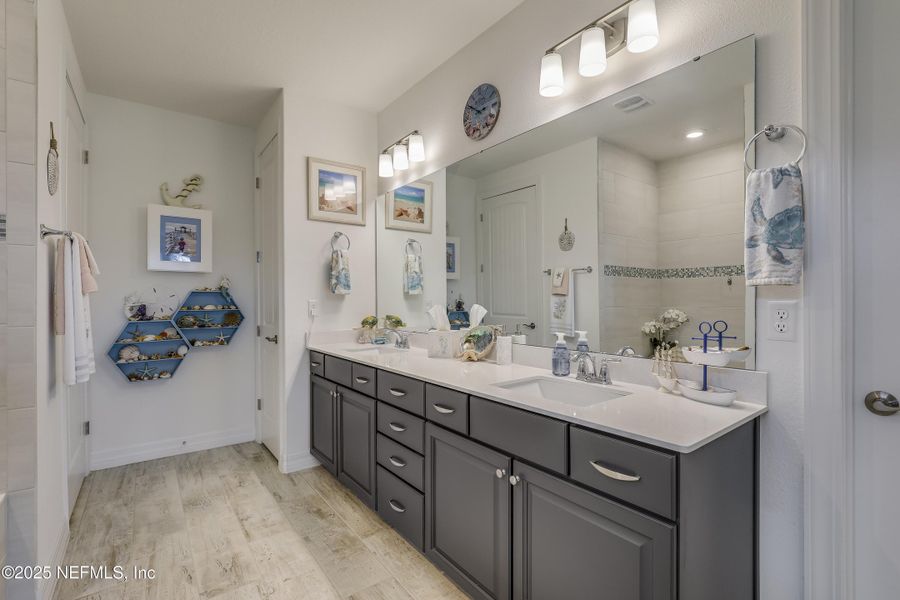 Furnished interior view inside a new home in , Jacksonville (Image 3).