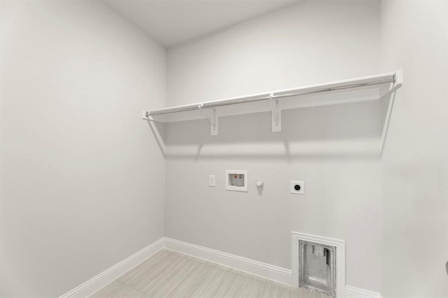 19. 2907 Hanscom - Utility 19. 2907 Hanscom - Utility