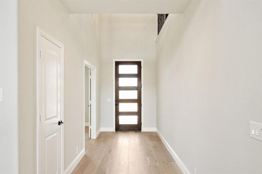 Spacious, unfurnished interior of a new home in Somerset Classic 70s & 80s, Mansfield (Image 27).