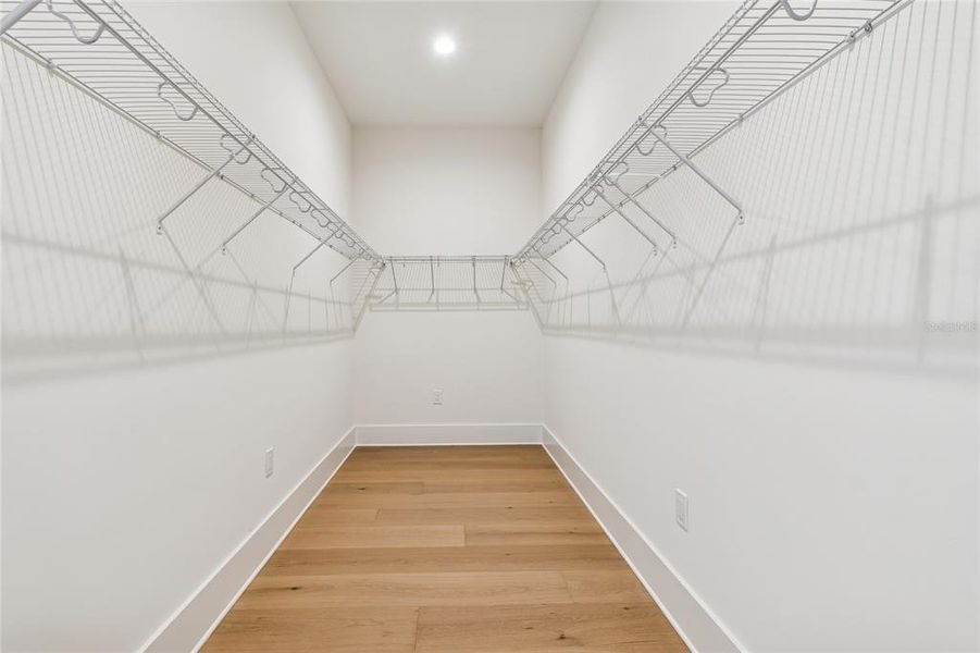 Spacious, unfurnished interior of a new home in , Tampa (Image 22). Spacious, unfurnished interior of a new home in , Tampa (Image 22).