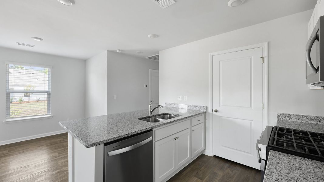Representative furnished interior of a home built from the WYETH-DUPLEX by D.R. Horton in The Timbers, Harleyville (Image 5). Representative furnished interior of a home built from the WYETH-DUPLEX by D.R. Horton in The Timbers, Harleyville (Image 5).