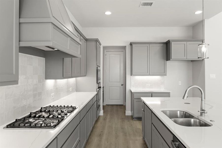 11. 2219 Morris - Kitchen (3) 11. 2219 Morris - Kitchen (3)