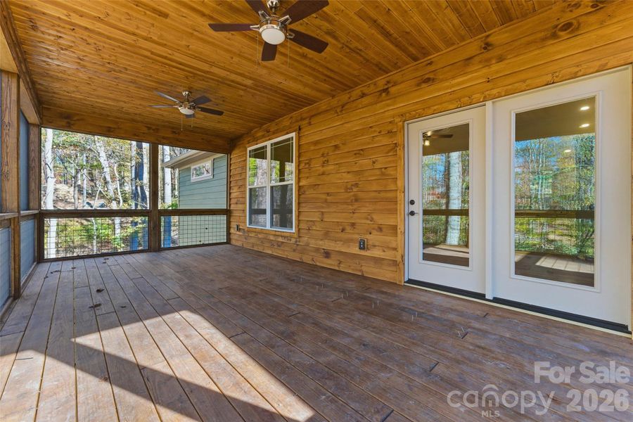 Exterior details and patio area of a home in , Hendersonville (Image 21).