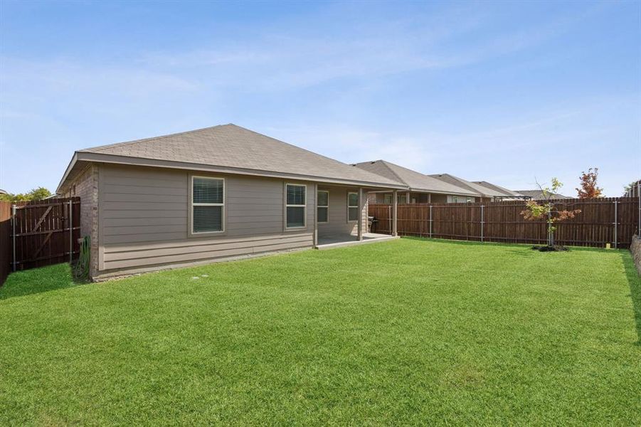 Exterior details and patio area of a home in , Fort Worth (Image 4). Exterior details and patio area of a home in , Fort Worth (Image 4).