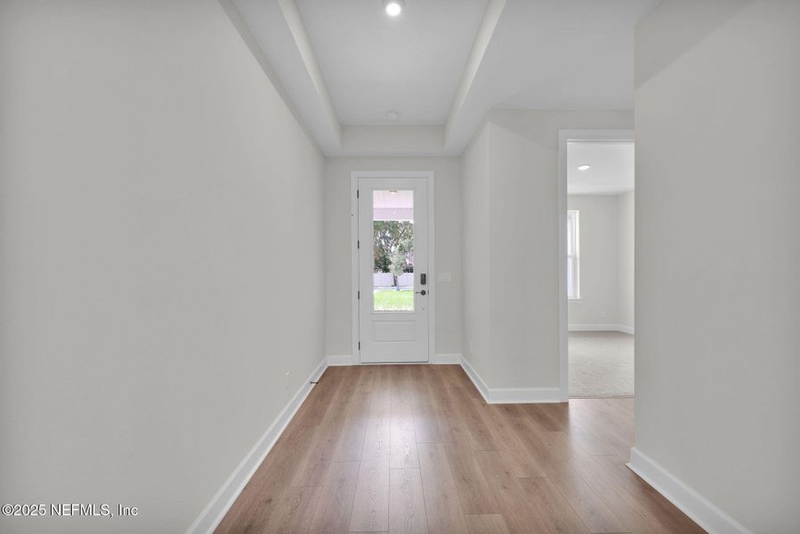 Spacious, unfurnished interior of a new home in Creighton Pointe, Fleming Island (Image 42). Spacious, unfurnished interior of a new home in Creighton Pointe, Fleming Island (Image 42).