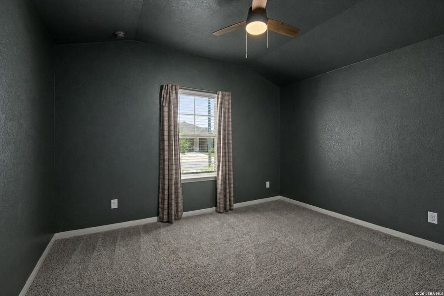 Spacious, unfurnished interior of a new home in Autry Pond, San Antonio (Image 17). Spacious, unfurnished interior of a new home in Autry Pond, San Antonio (Image 17).