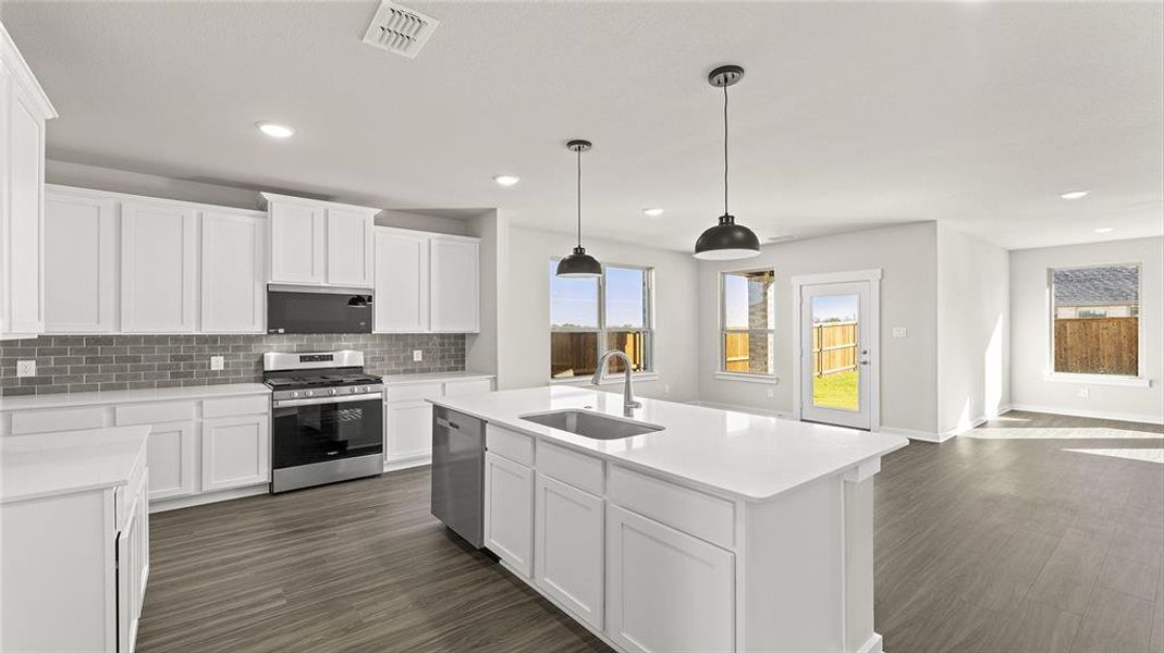 Furnished interior view inside a new home in Providence Commons Sales Phase 1, Aubrey (Image 3). Furnished interior view inside a new home in Providence Commons Sales Phase 1, Aubrey (Image 3).