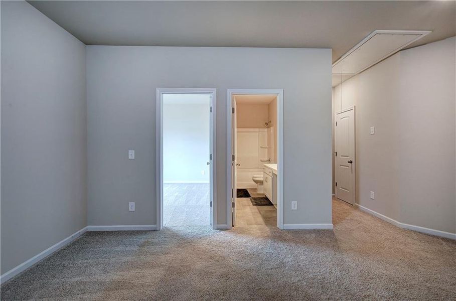 Spacious, unfurnished interior of a new home in , Cartersville (Image 33).