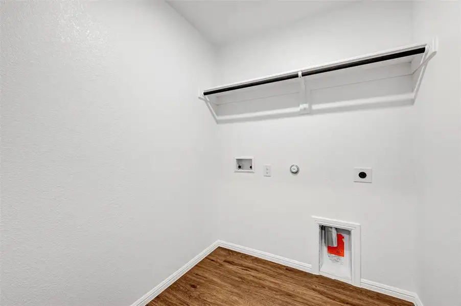 Spacious, unfurnished interior of a new home in Forest Park, Princeton (Image 37). Spacious, unfurnished interior of a new home in Forest Park, Princeton (Image 37).