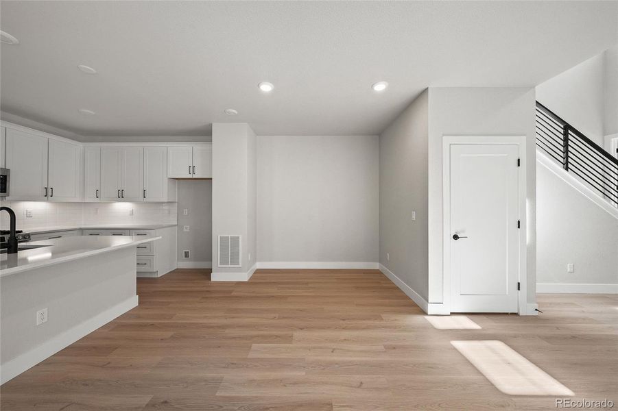 Spacious, unfurnished interior of a new home in , Littleton (Image 23).