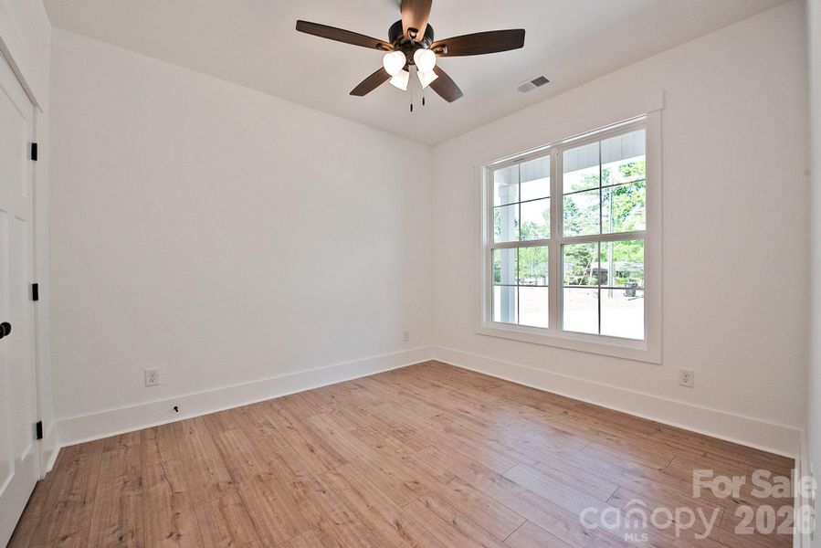Spacious, unfurnished interior of a new home in , Concord (Image 18).