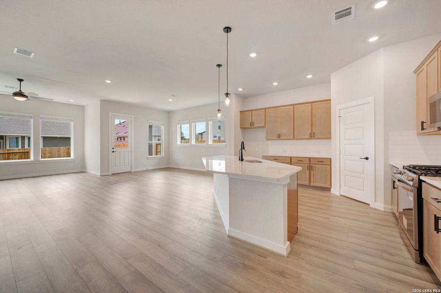 Furnished interior view inside a new home in Meyer Ranch – Select Reserve Series, New Braunfels (Image 7).