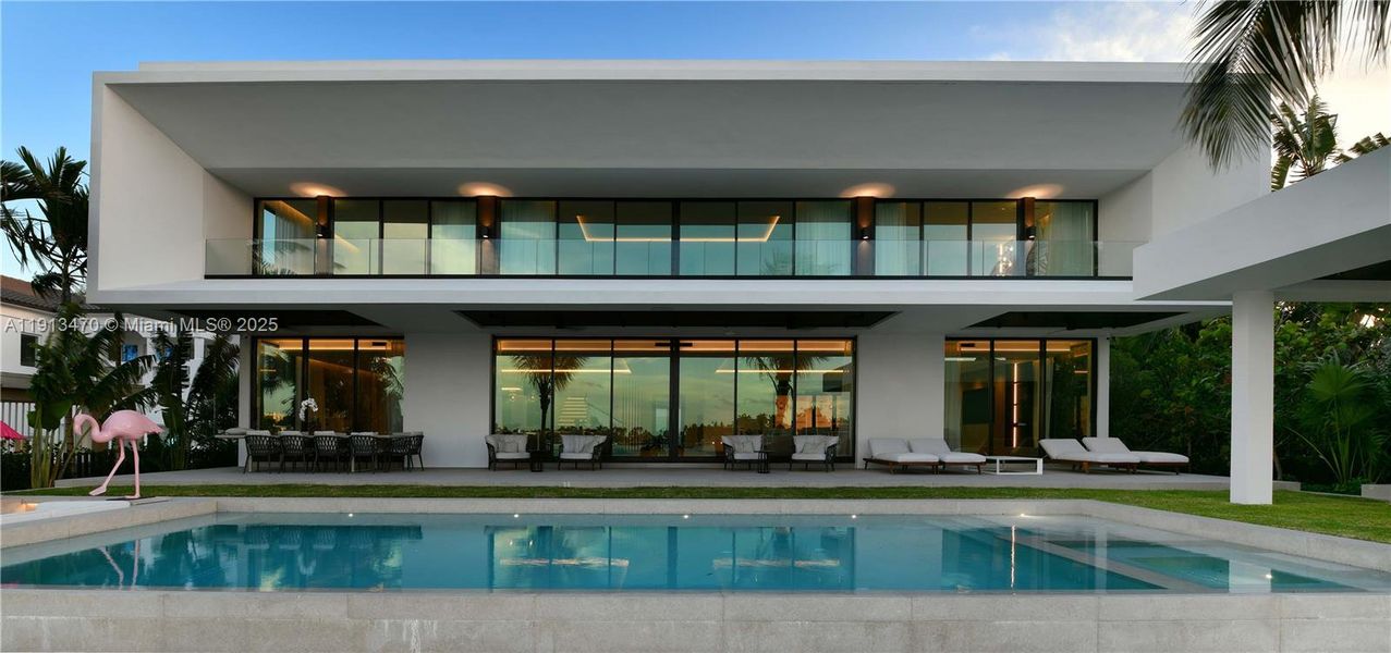 Image 33 of a home in .