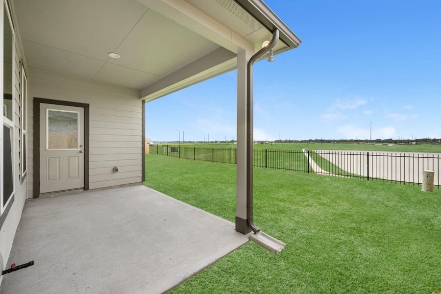 Exterior details and patio area of a home in Grand Mason Crossing, Katy (Image 3). Exterior details and patio area of a home in Grand Mason Crossing, Katy (Image 3).