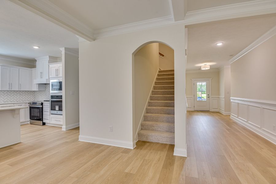 Spacious, unfurnished interior of a new home in The Sanctuary, Aiken (Image 38). Spacious, unfurnished interior of a new home in The Sanctuary, Aiken (Image 38).