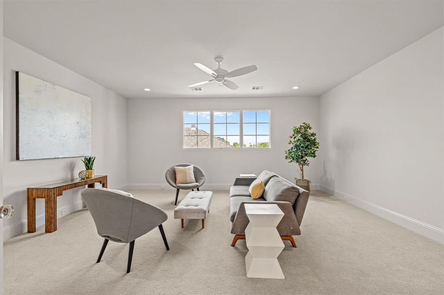 Furnished interior view inside a new home in , Fort Worth (Image 14).