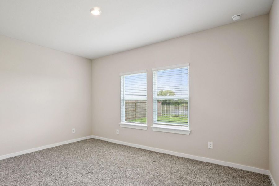 Photo is not of the actual home, but is an inspirational photo of builder’s model home and may depict options, furnishings, and/or decorator features that are not included Photo is not of the actual home, but is an inspirational photo of builder’s model home and may depict options, furnishings, and/or decorator features that are not included