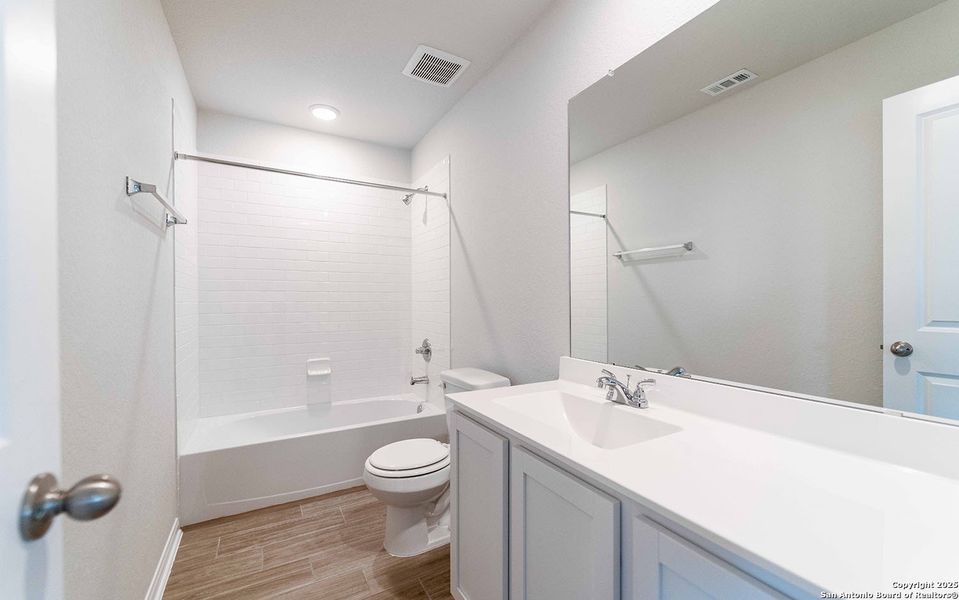 Furnished interior view inside a new home in Swenson Heights, Seguin (Image 5).