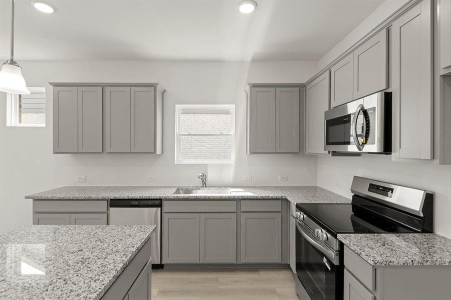 12. 1221 Anderson - Kitchen (4) 12. 1221 Anderson - Kitchen (4)