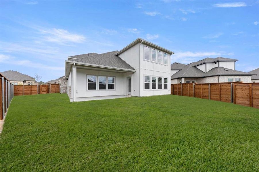 Exterior details and patio area of a home in Solterra, Mesquite (Image 4).