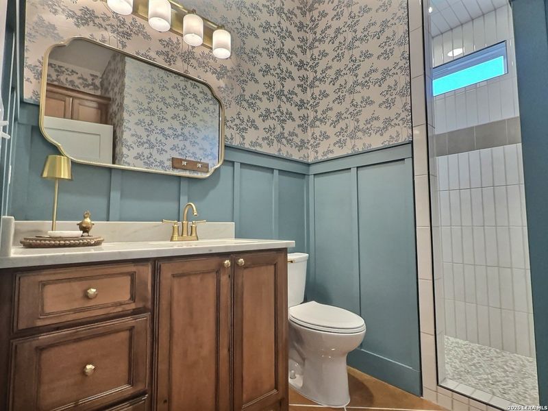 Furnished interior view inside a new home in , Jourdanton (Image 9).