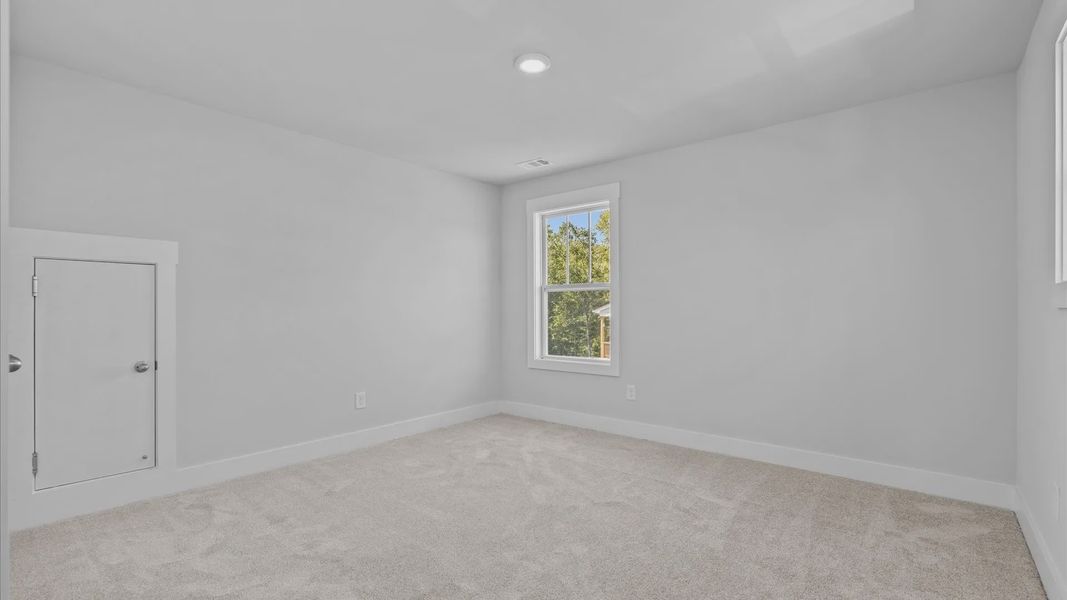 Furnished interior view inside a new home in Wells Crossing, Seneca (Image 26).
