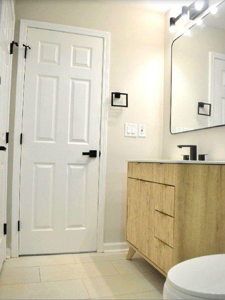 Furnished interior view inside a new home in , Atlanta (Image 28). Furnished interior view inside a new home in , Atlanta (Image 28).