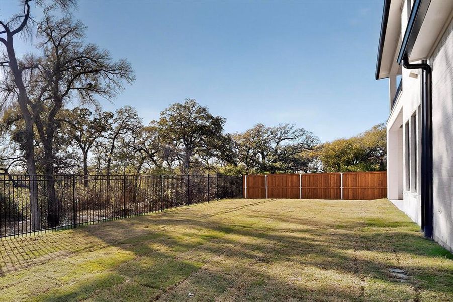 Exterior details and patio area of a home in , Arlington (Image 27).