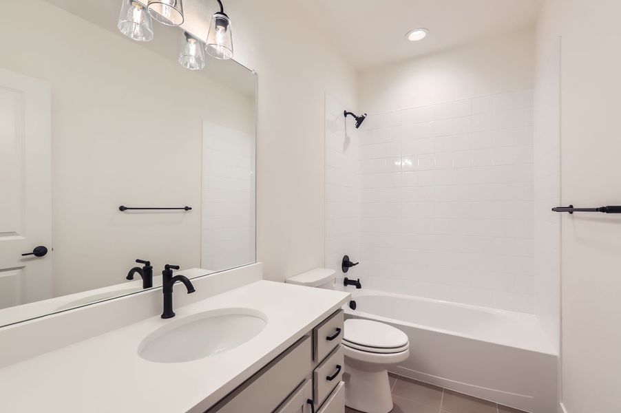 5881 Aspenglow Street bathroom