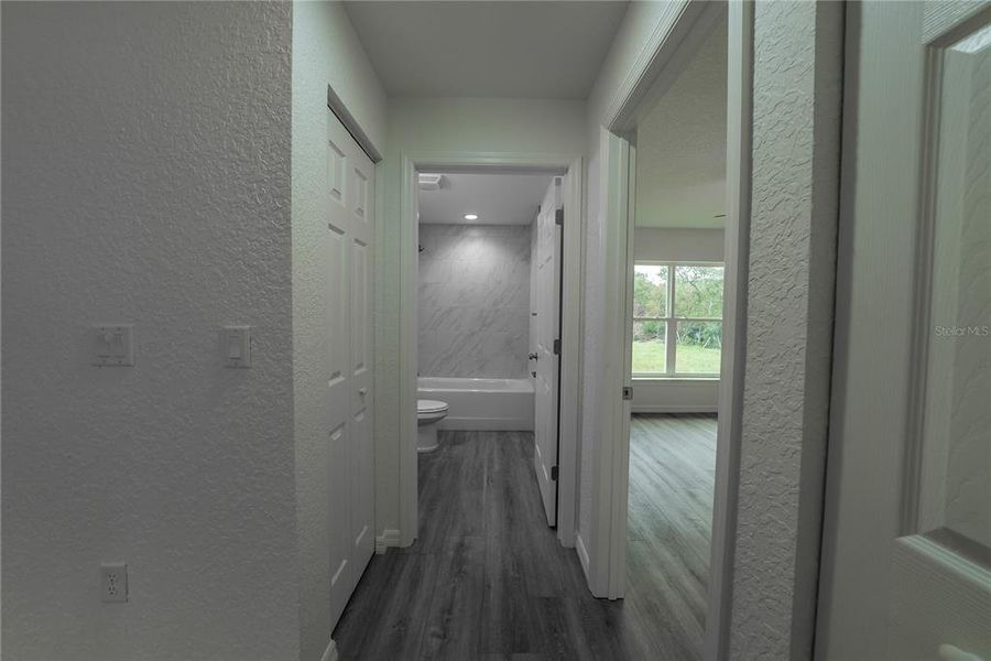 Spacious, unfurnished interior of a new home in , Ocklawaha (Image 18). Spacious, unfurnished interior of a new home in , Ocklawaha (Image 18).