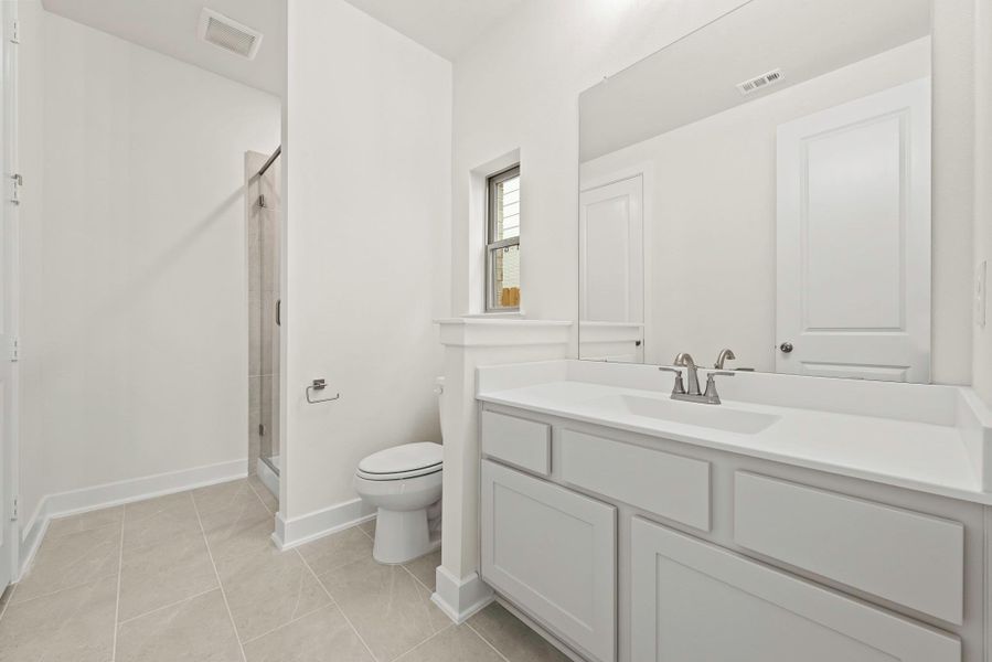 Furnished interior view inside a new home in Candela – 60', Richmond (Image 7).