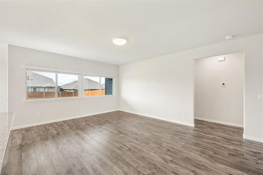 Spacious, unfurnished interior of a new home in Eagle Glen, Alvarado (Image 22). Spacious, unfurnished interior of a new home in Eagle Glen, Alvarado (Image 22).
