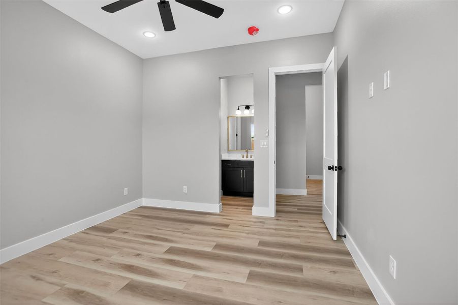 Spacious, unfurnished interior of a new home in , Montgomery (Image 31).