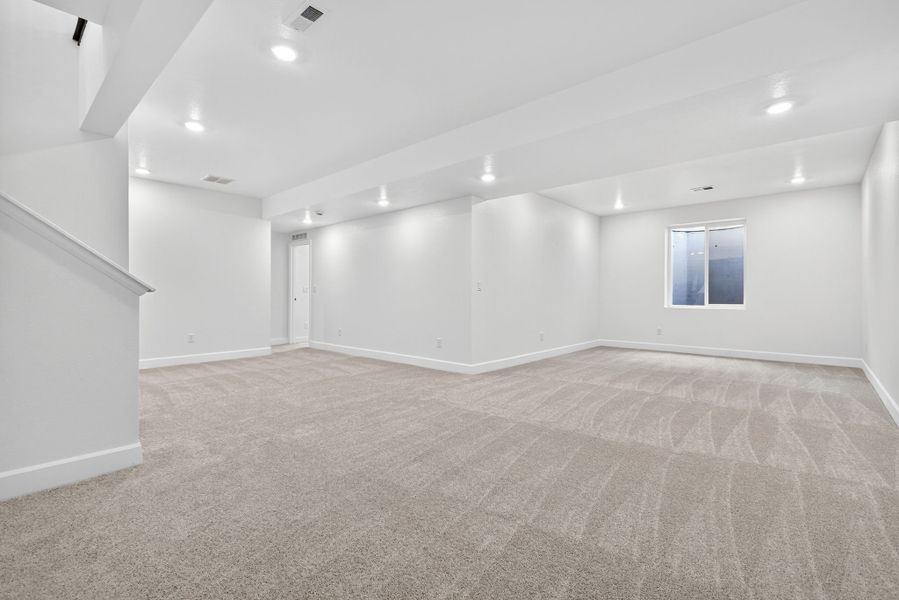 Spacious, unfurnished interior of a new home in Trailstone, Arvada (Image 26). Spacious, unfurnished interior of a new home in Trailstone, Arvada (Image 26).