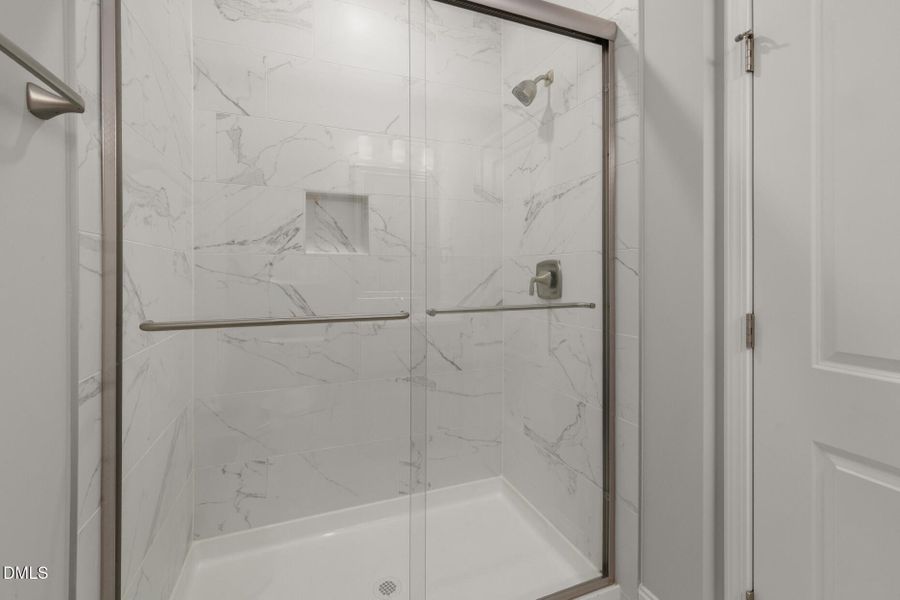 SAUN- Continental Model Home (39)
