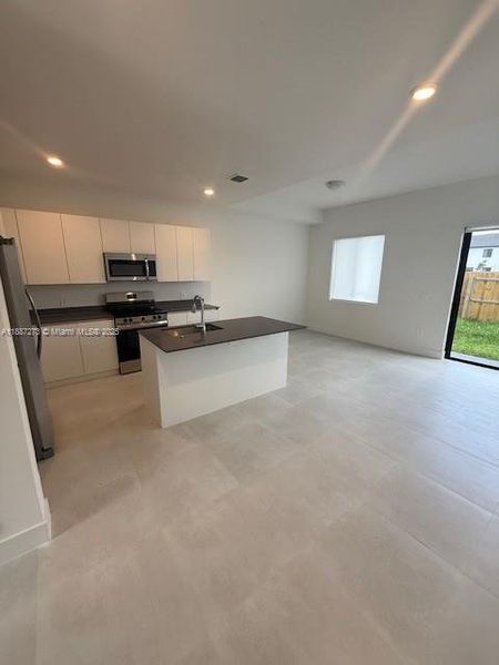 Image 16 of a home in .