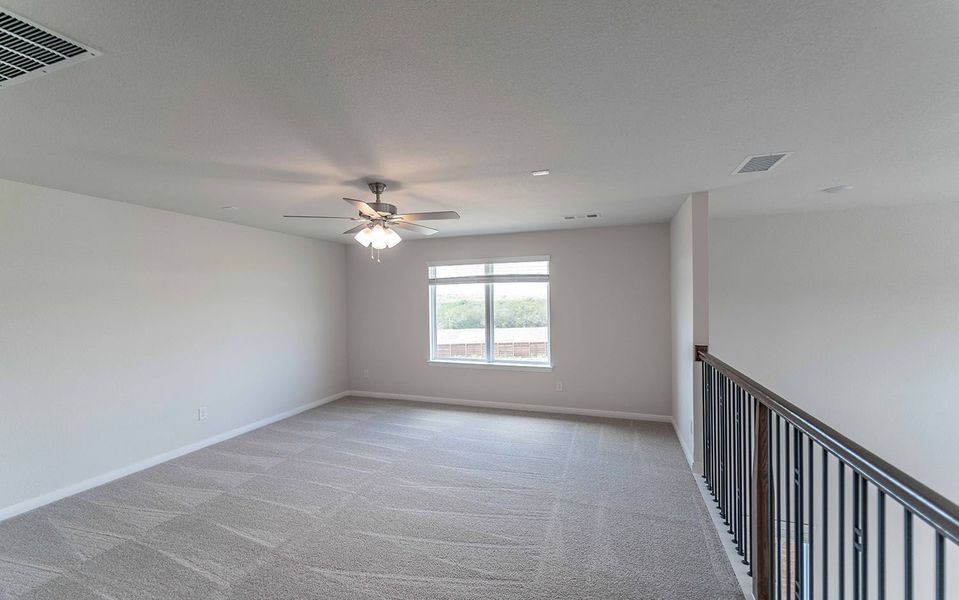 Spacious, unfurnished interior of a new home in Solterra, Mesquite (Image 13).