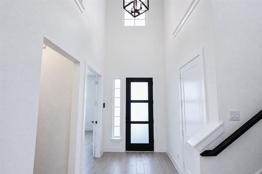 Spacious, unfurnished interior of a new home in , Katy (Image 20).