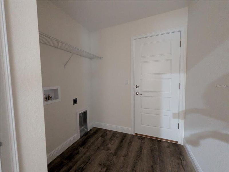 Spacious, unfurnished interior of a new home in , Ocala (Image 6). Spacious, unfurnished interior of a new home in , Ocala (Image 6).