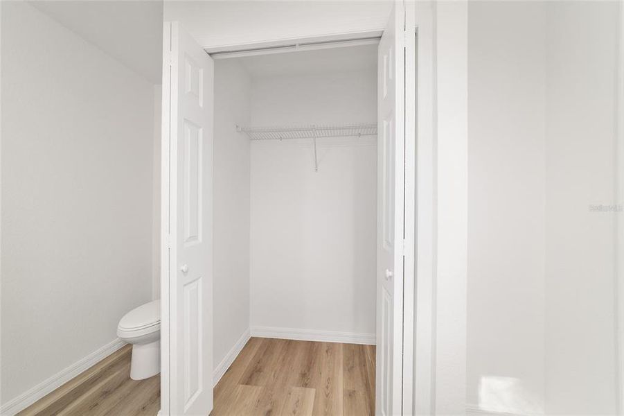 Spacious, unfurnished interior of a new home in , Belleview (Image 18).