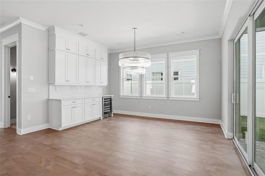 Spacious, unfurnished interior of a new home in , St. Petersburg (Image 55).