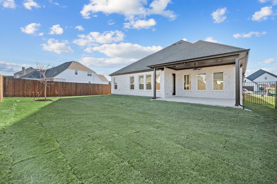 Exterior details and patio area of a home in Parks of Aledo, Aledo (Image 28).