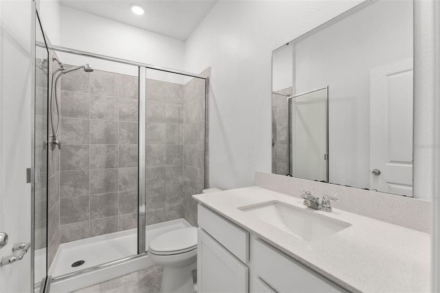 Furnished interior view inside a new home in Peace Creek Reserve, Winter Haven (Image 10).